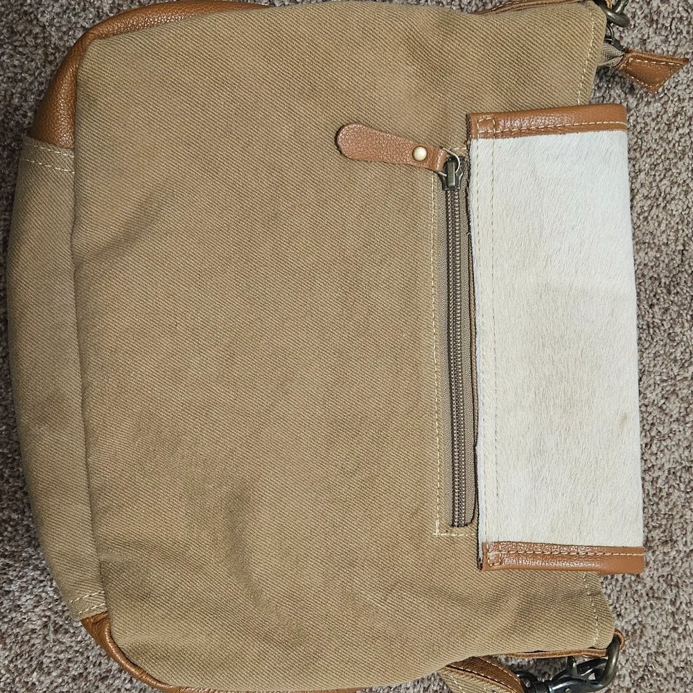 Myra Purse - Picture 2 of 4